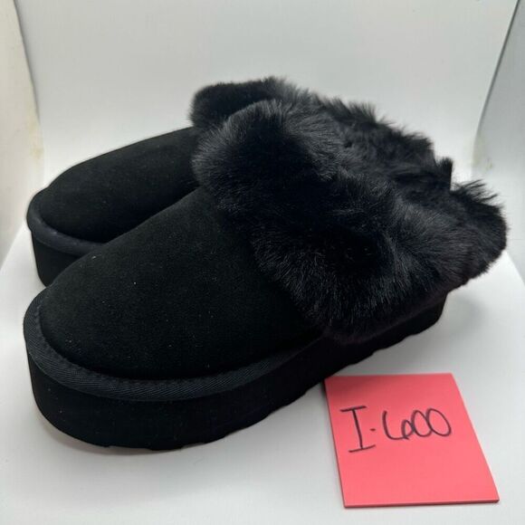 CUSHIONAIRE Women's Husky Genuine Suede cozy mule Platform +Memory Foam 6.5 BLAC - Picture 3 of 7